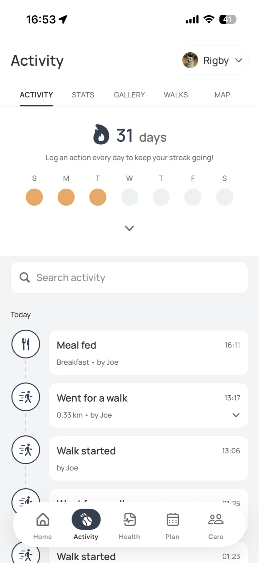 Voffi activity timeline listing a completed meal and dog walk with member attribution